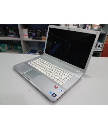 SONY - Vaio NW21EF T4300 4GB 320GB Radeon HD4570 15.5" Windows 7 Rigenerato Garanzia 60gg
